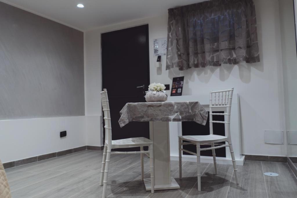 Dl Luxury B&B Napoli Cameră foto